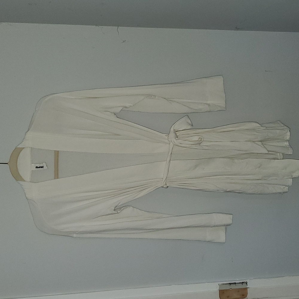 SKIMS ivory robe with pockets
